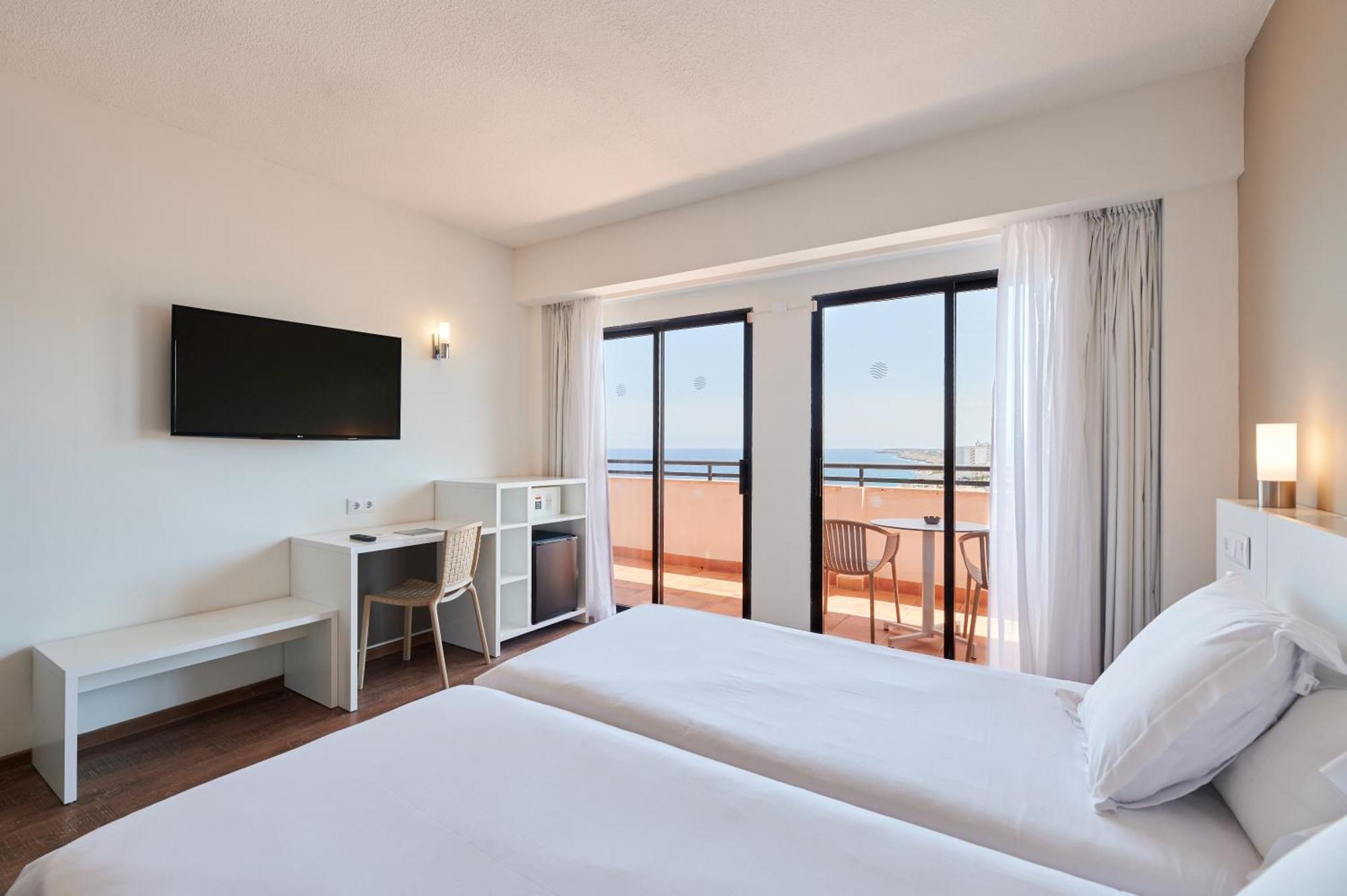 Alua Calas De Mallorca Resort Esterno foto