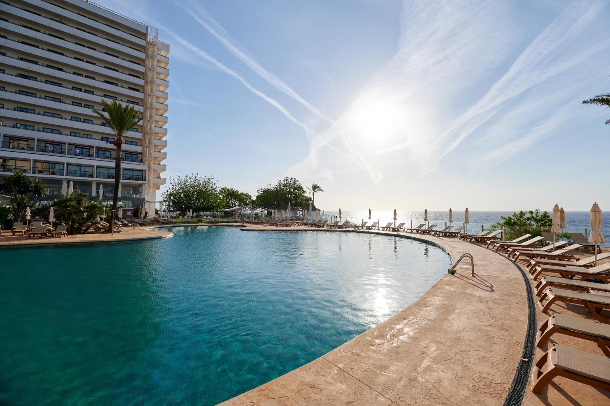 Alua Calas De Mallorca Resort Esterno foto