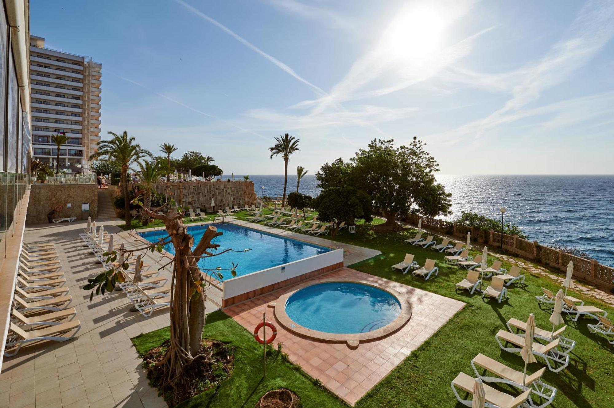 Alua Calas De Mallorca Resort Esterno foto