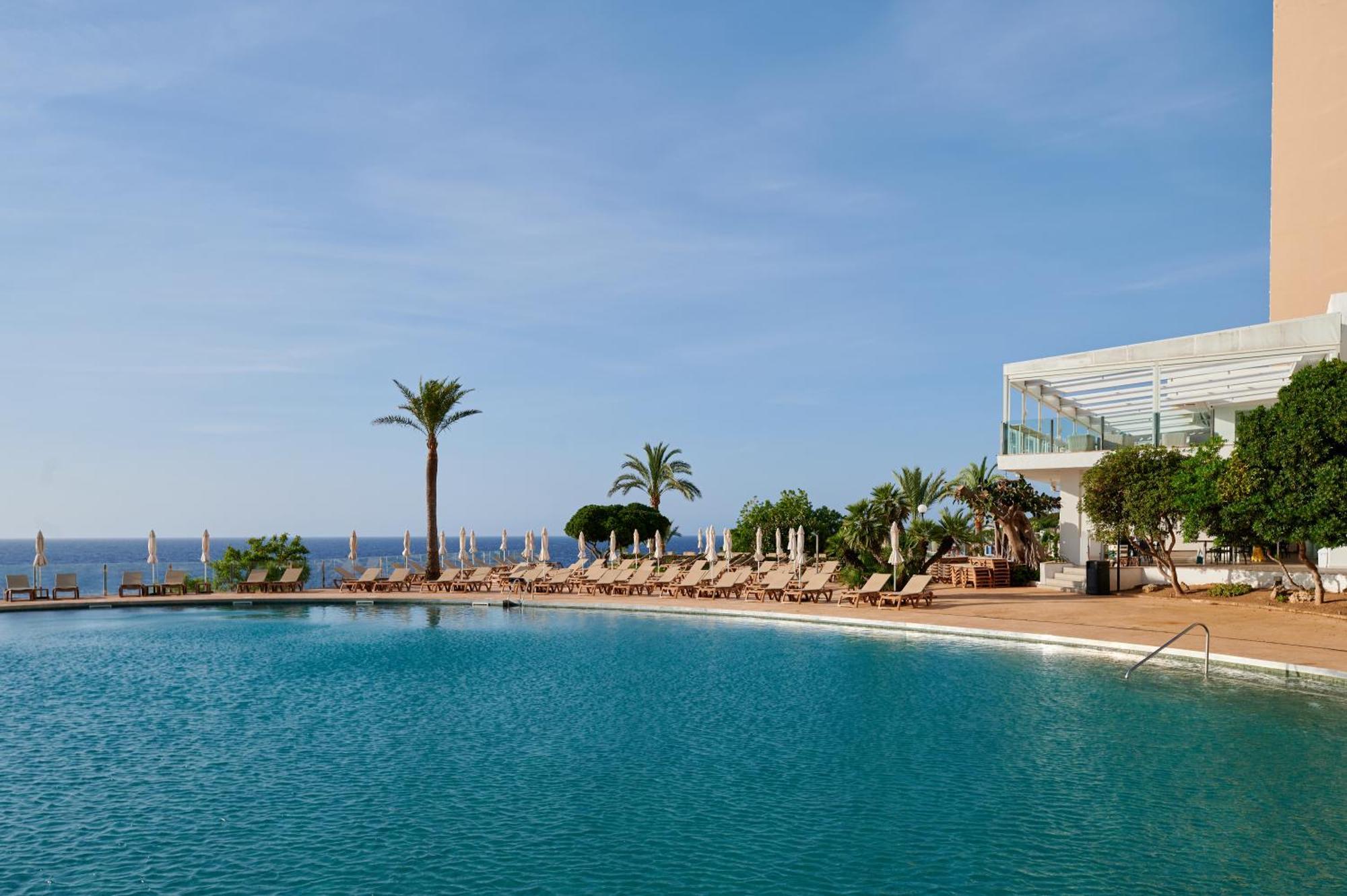 Alua Calas De Mallorca Resort Esterno foto