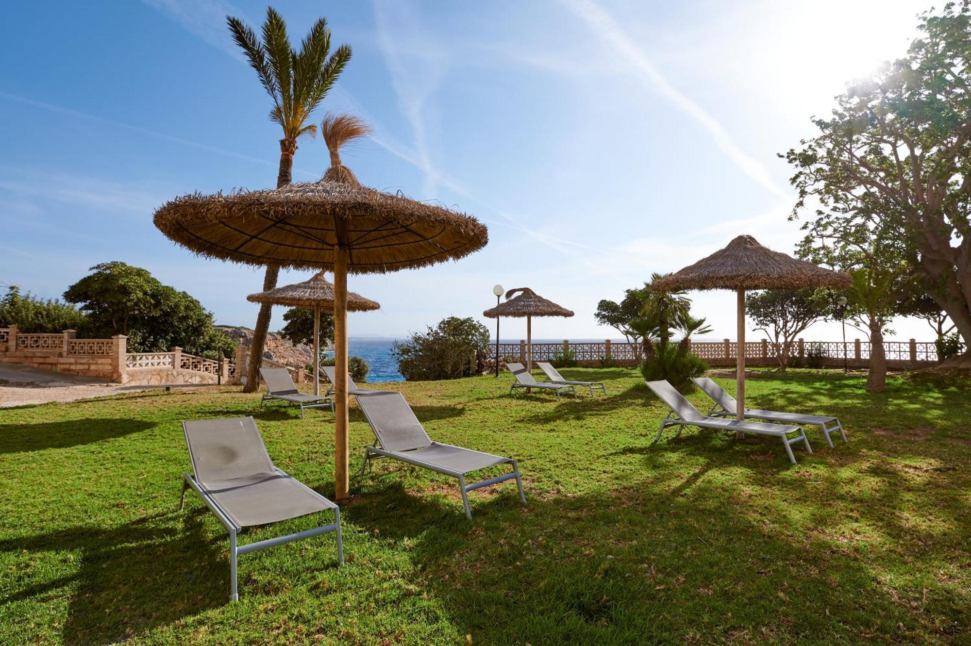 Alua Calas De Mallorca Resort Esterno foto